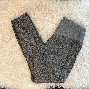 Victoria’s Secret Pink legging